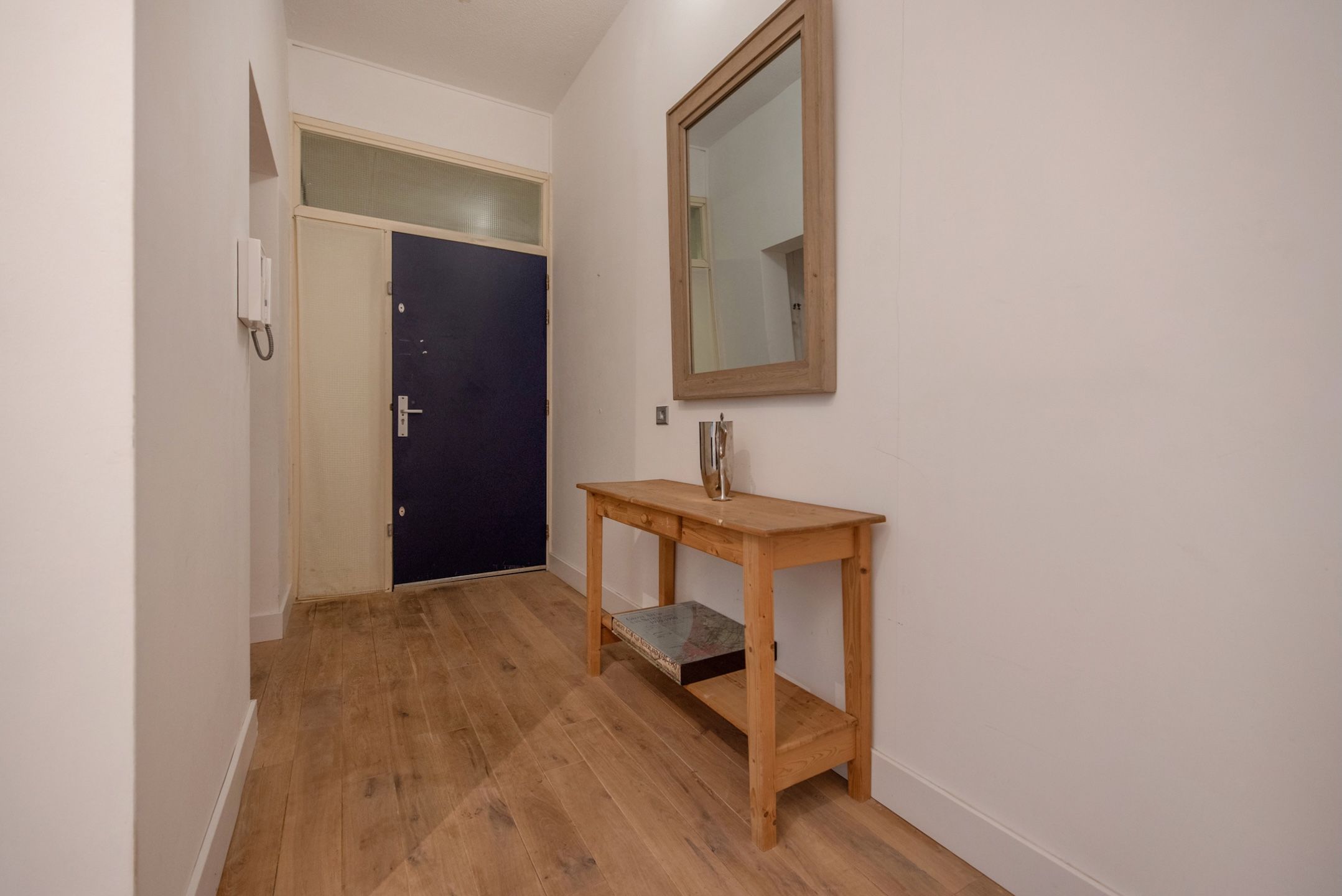 Foto 6 van Sir Winston Churchillln 283-F009