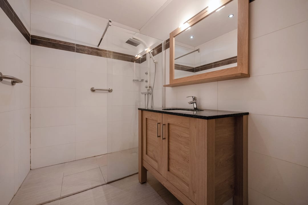 Foto 8 van Sir Winston Churchillln 283-F009