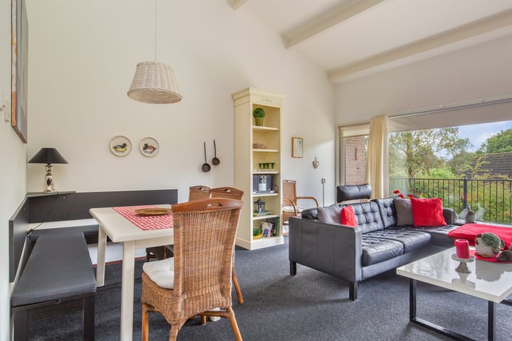 Foto 11 van Eikenlaan 82