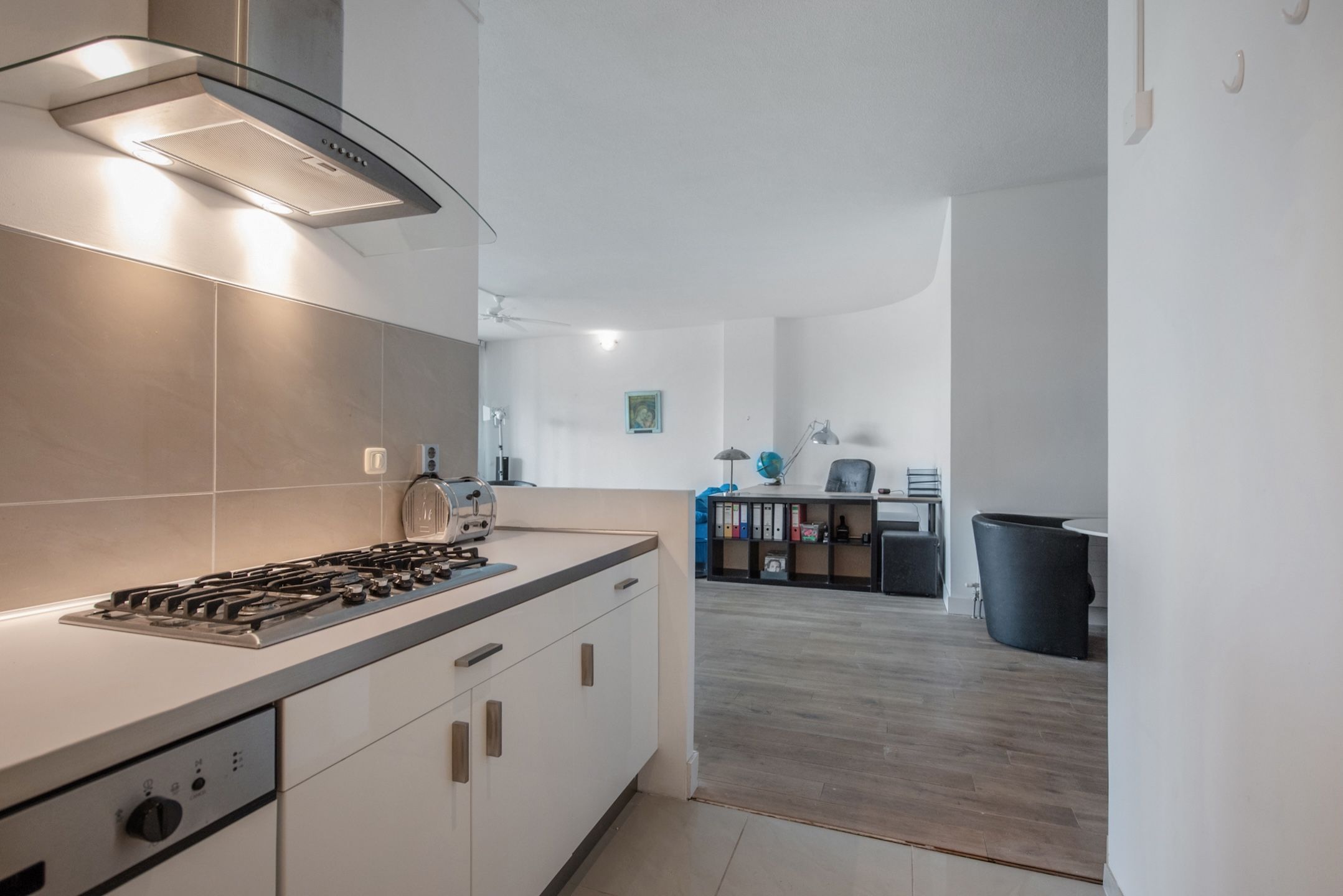 Foto 21 van Sir Winston Churchillln 283-F009