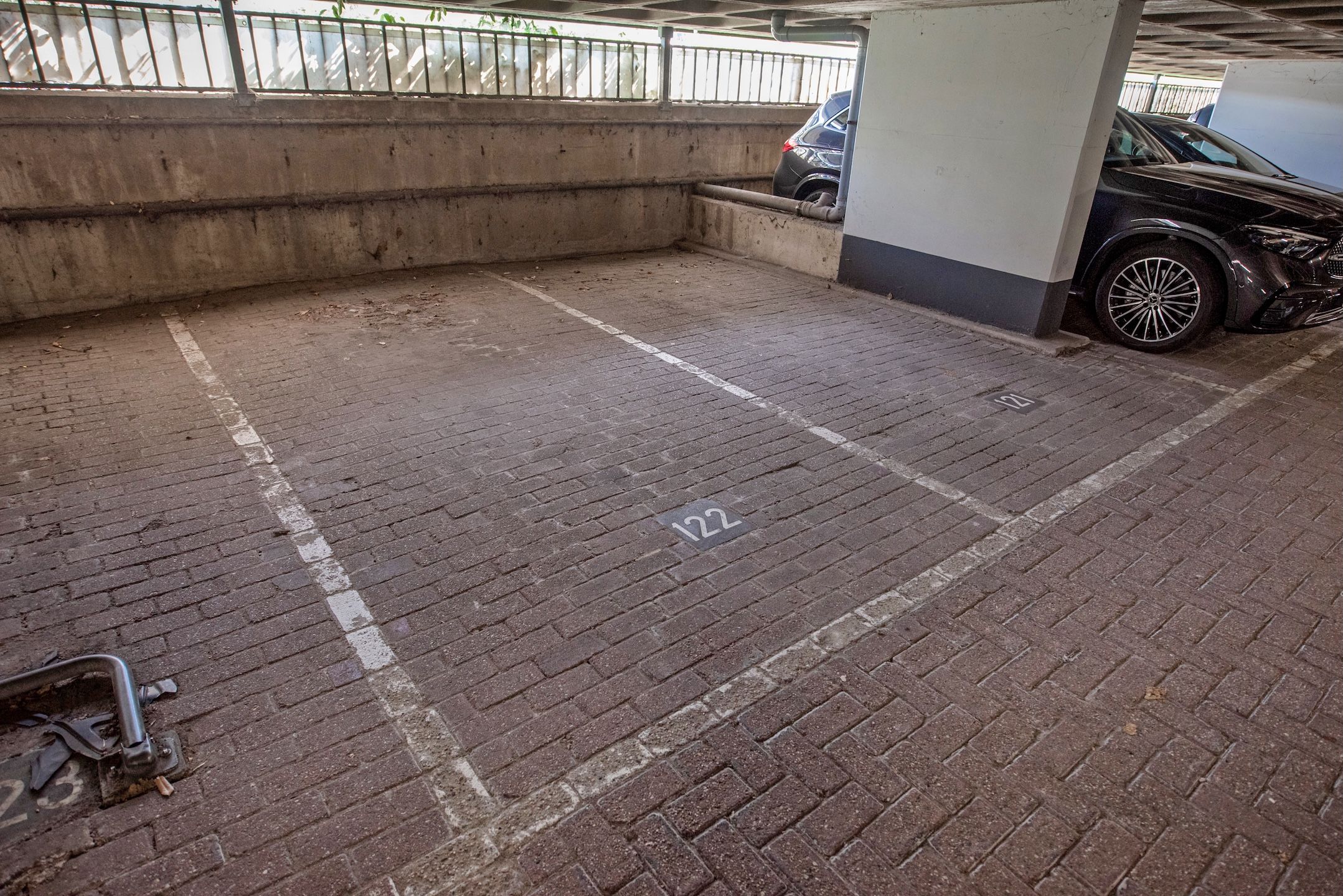 Foto 27 van Sir Winston Churchillln 283-F009