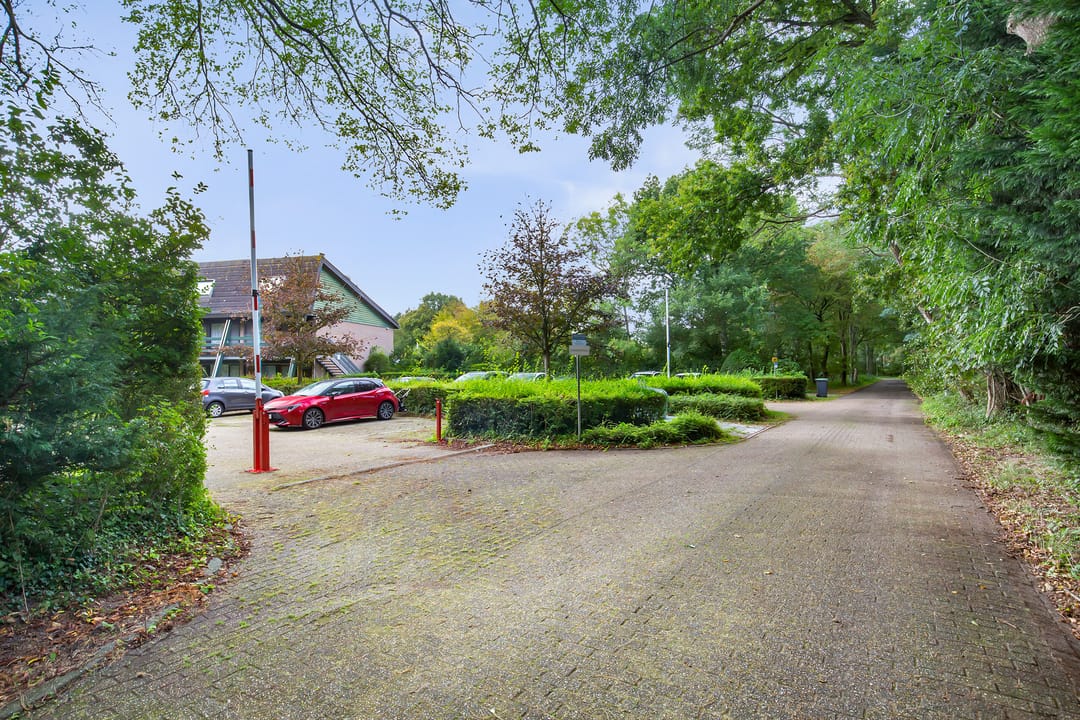 Photo 37 of Eikenlaan 82