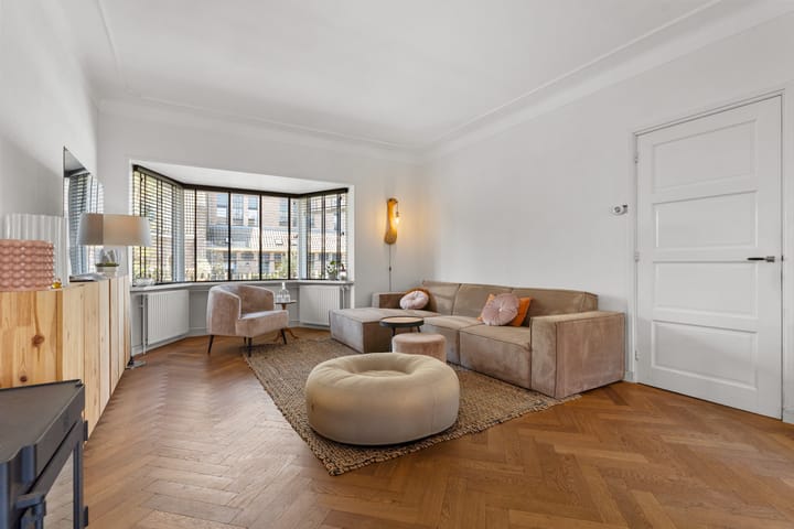 Photo 13 of Tollensstraat 6