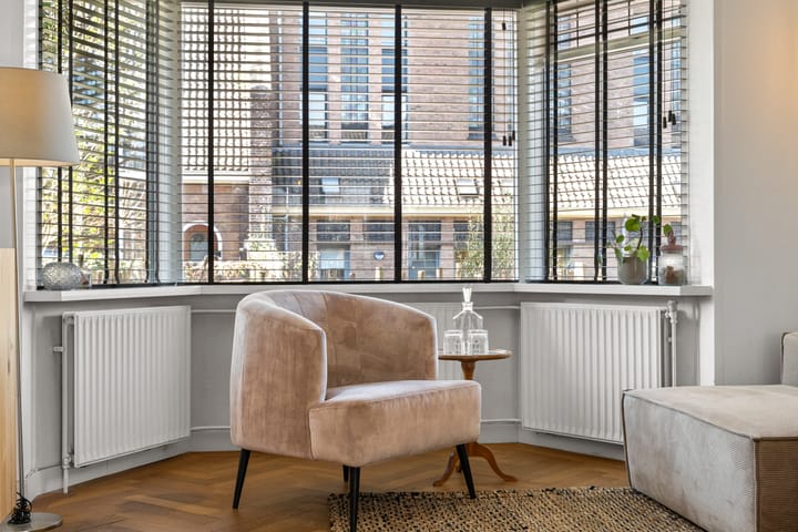 Photo 14 of Tollensstraat 6