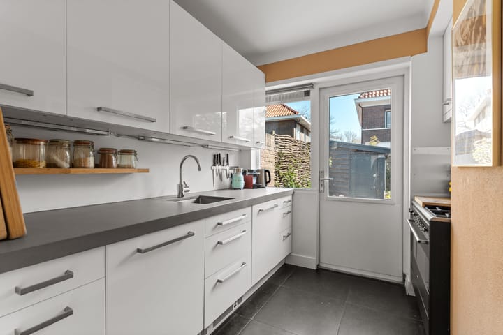 Photo 20 of Tollensstraat 6