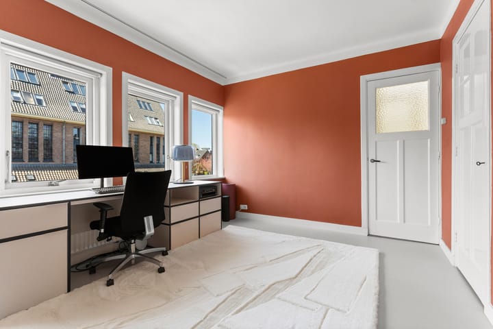 Photo 27 of Tollensstraat 6