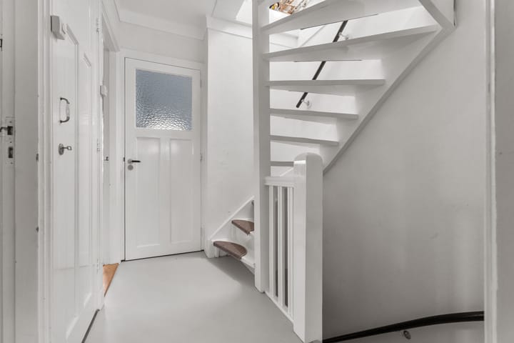 Photo 32 of Tollensstraat 6