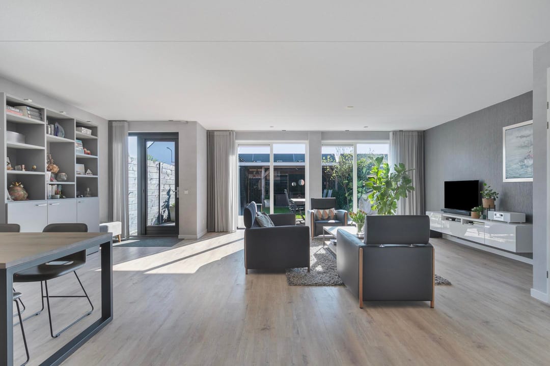 Foto 2 van Van Barnevelderf 23