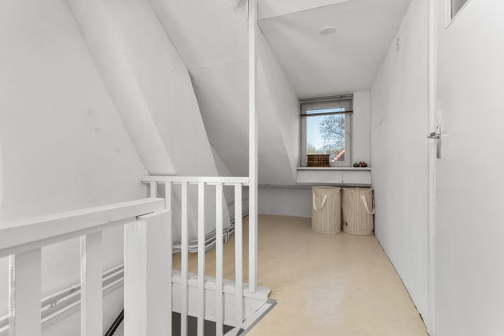 Photo 38 of Tollensstraat 6