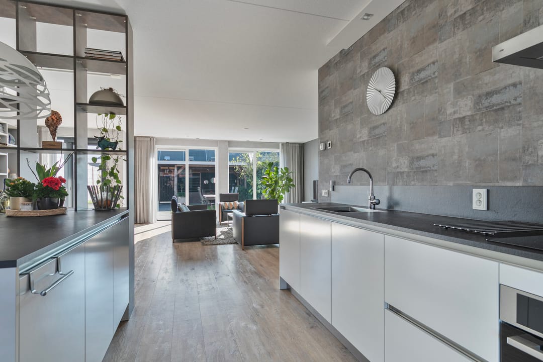 Foto 11 van Van Barnevelderf 23