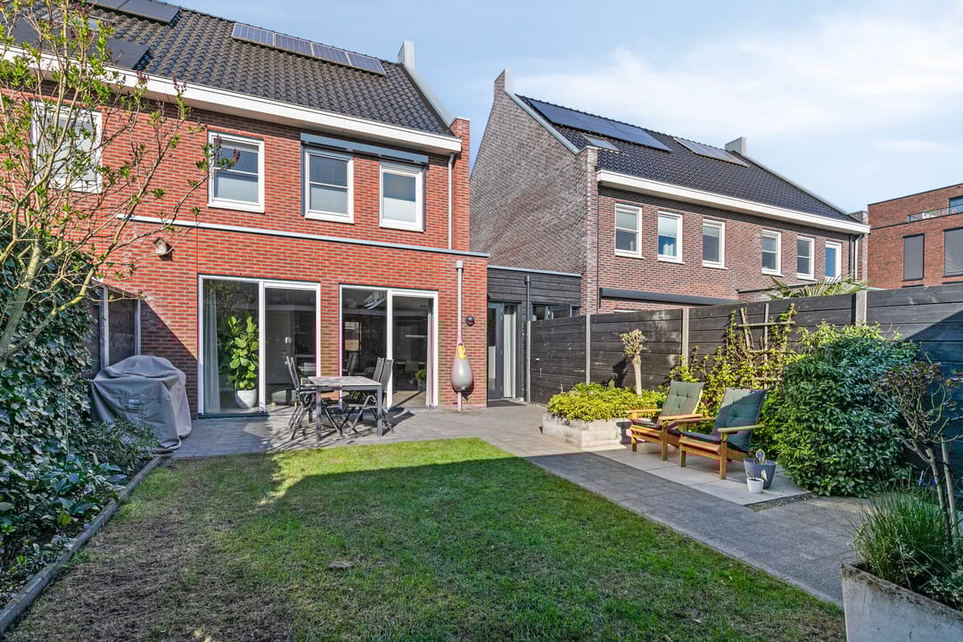 Foto 26 van Van Barnevelderf 23