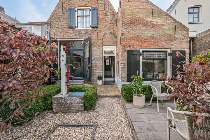 Foto 44 van Hoogstraat 67