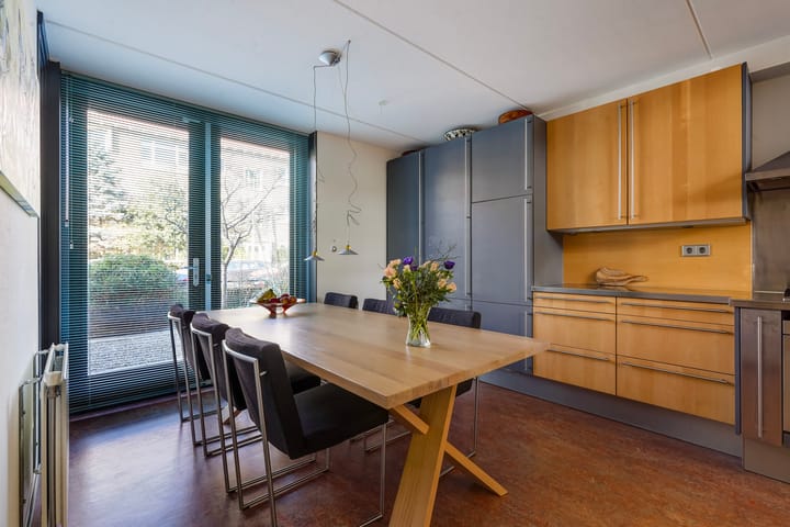 Foto 2 van Dovenetelweg 16-A