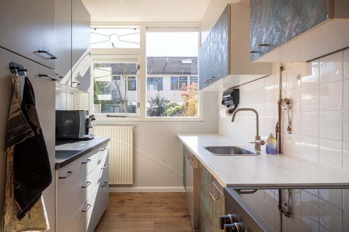 Foto 15 van van Hamelstraat 40