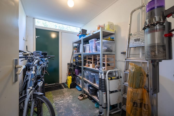 Foto 35 van van Hamelstraat 40