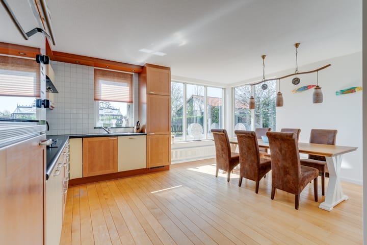 Photo 9 of Santcamp 8