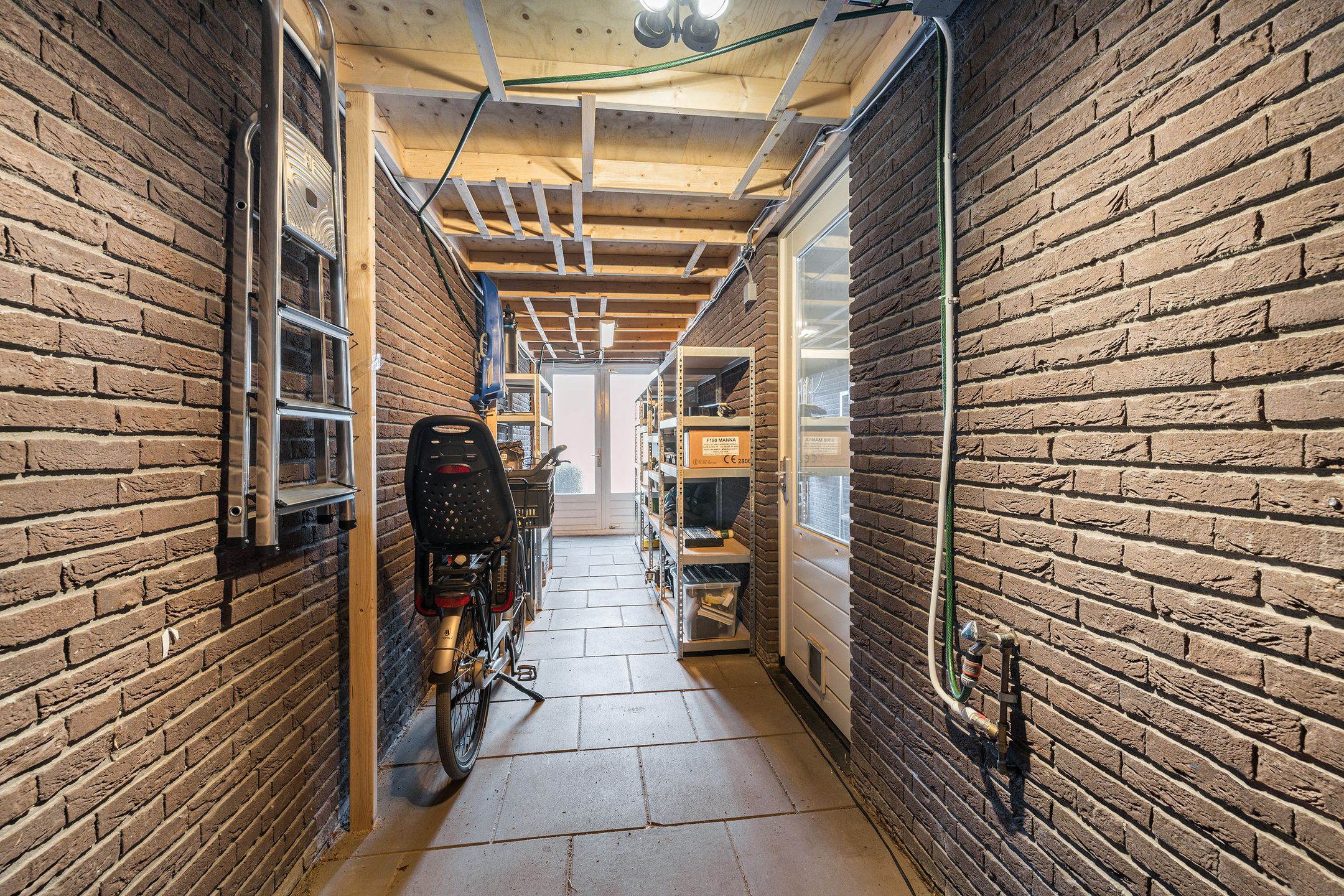 Foto 48 van Rochus Meeuwiszweg 128