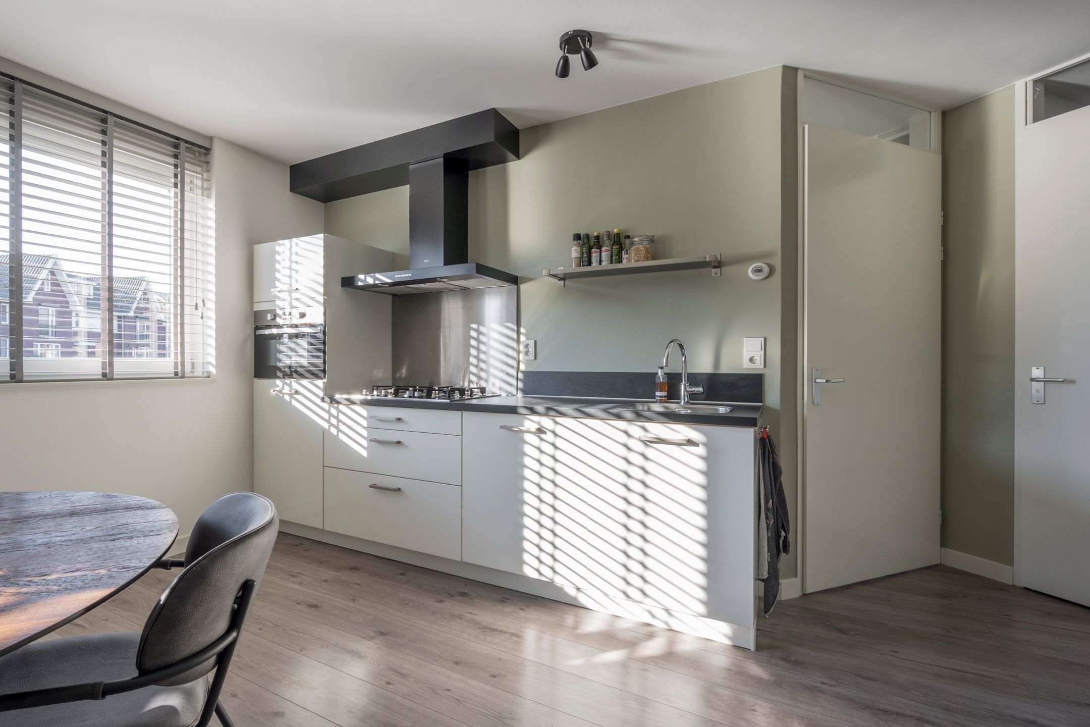 Photo 6 of Citroenvlinder 26