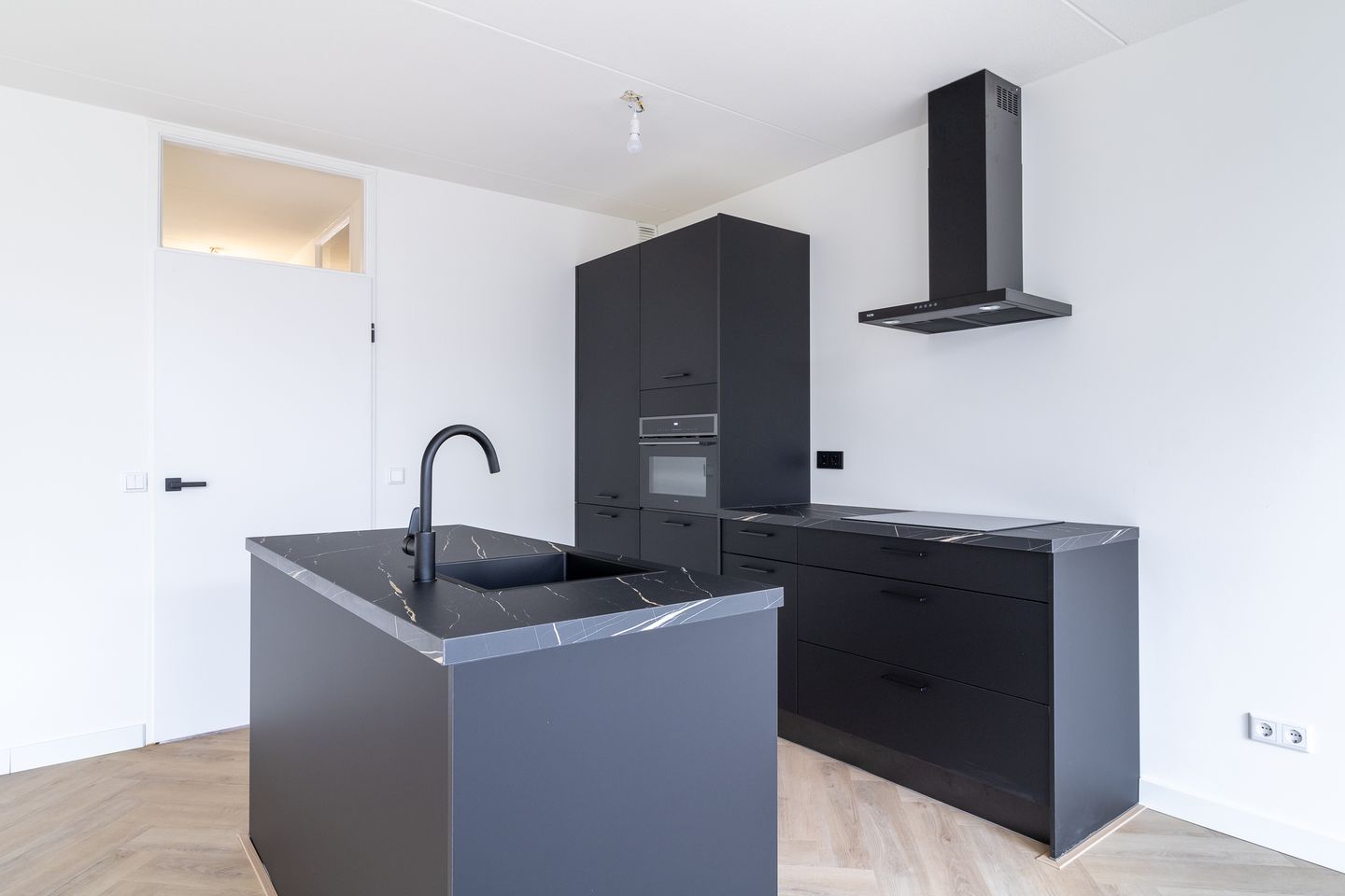 Foto 1 van Tuinbouwlaan 1-B7