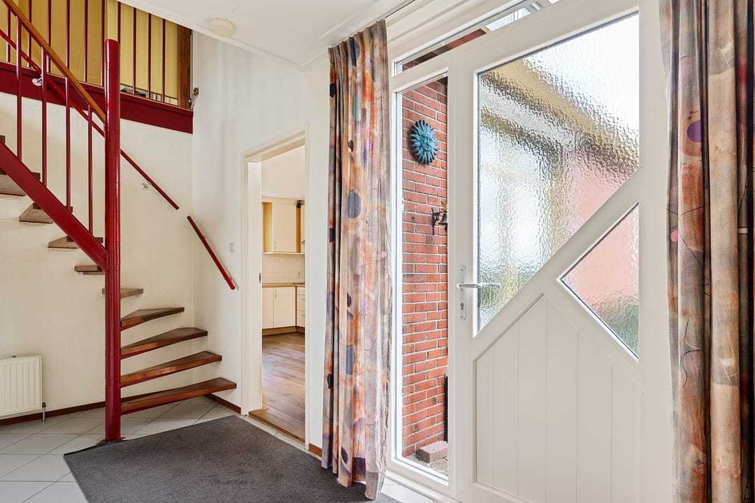 Foto 8 van Eerste Kruisdiep WZ 132