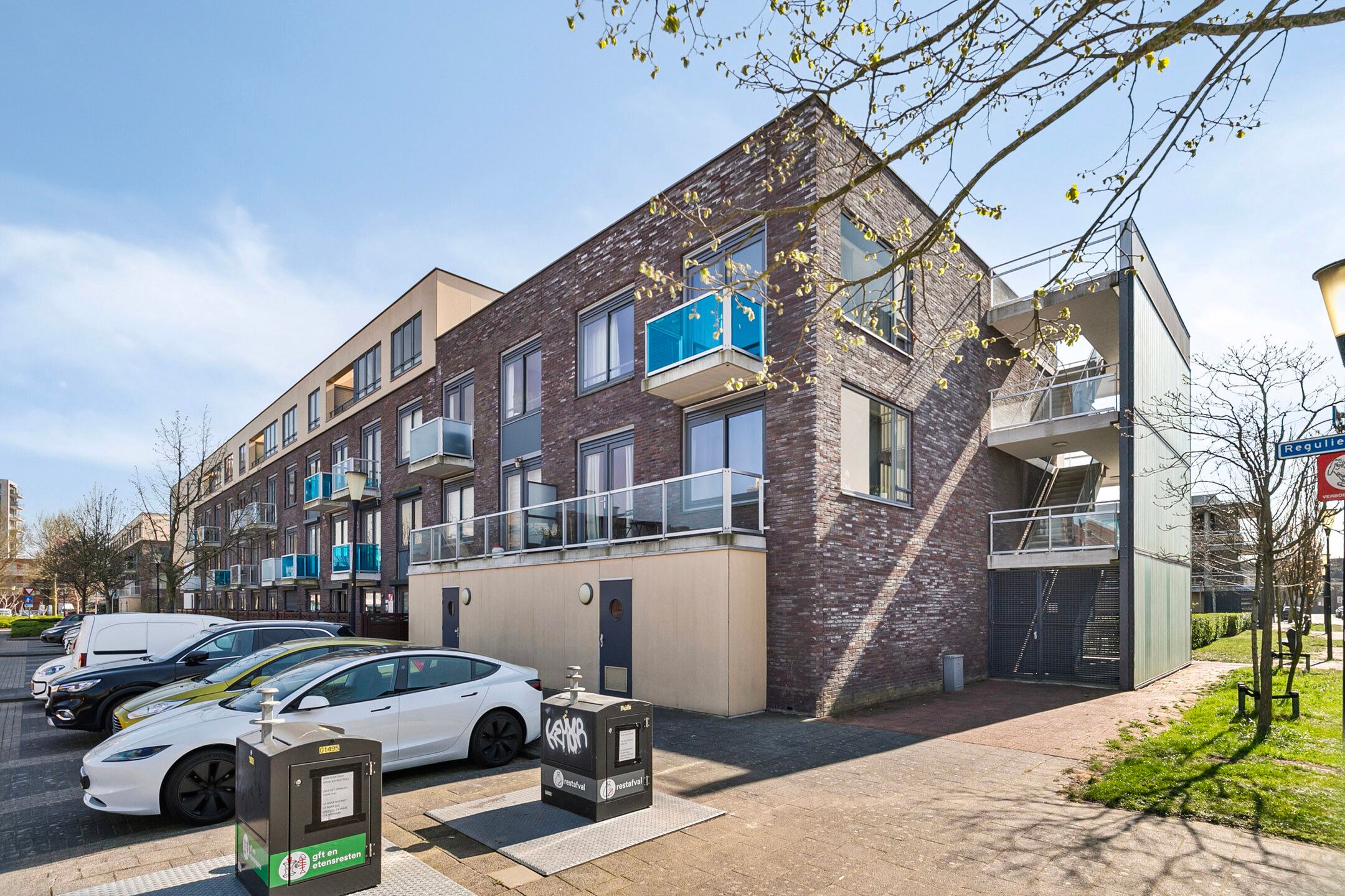 Foto 3 van Catharina-Amaliahof 35