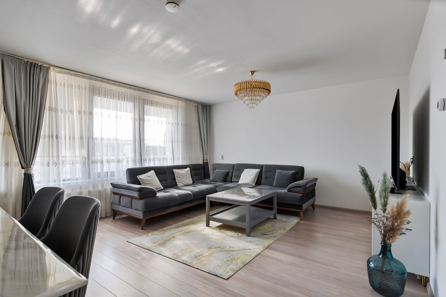 Foto 10 van Catharina-Amaliahof 35