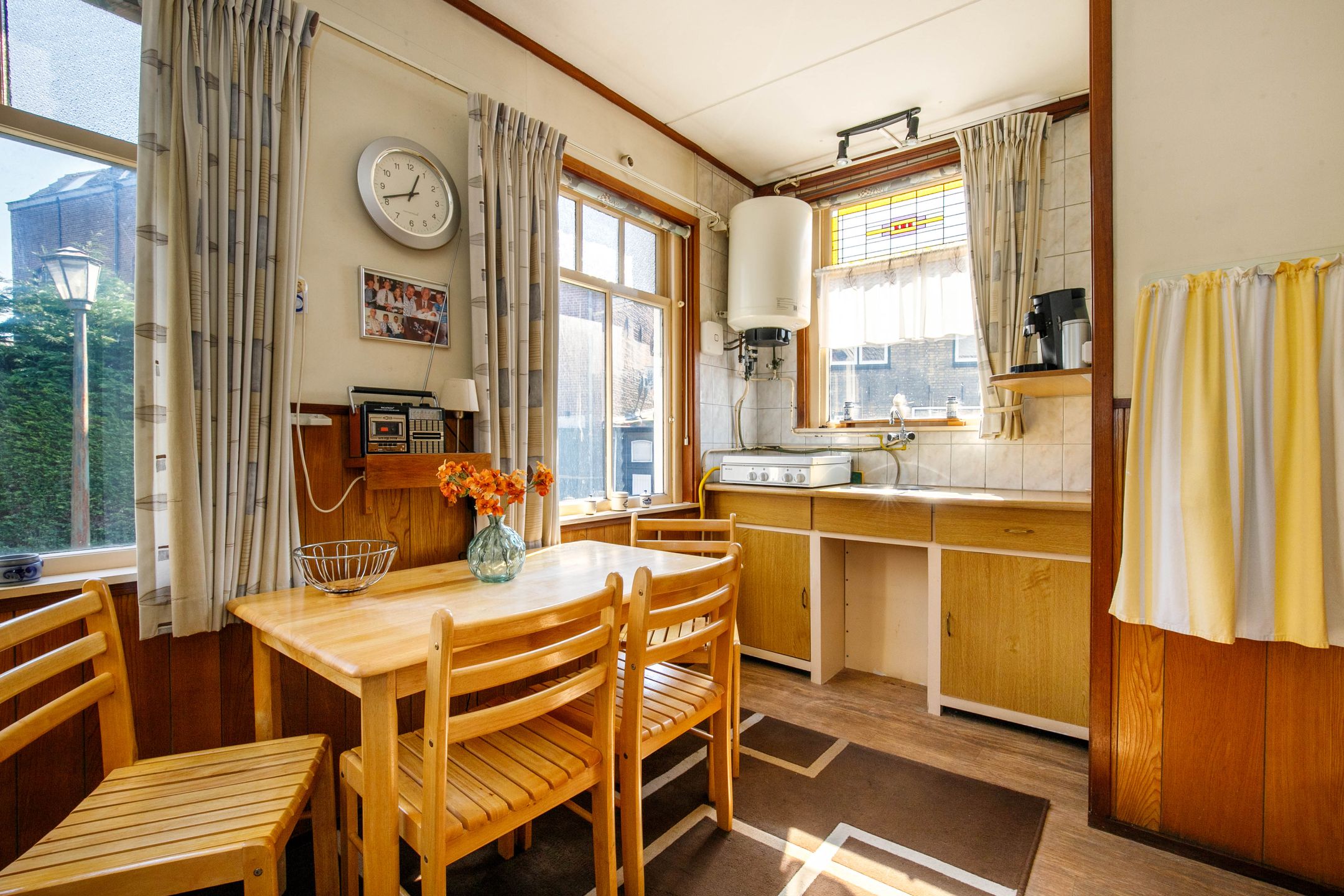 Foto 18 van Burgemeester van der Willigenstraat 6