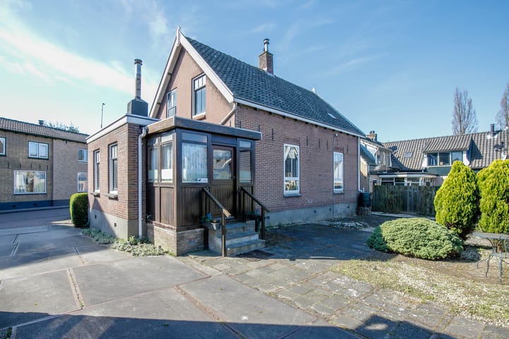 Foto 31 van Burgemeester van der Willigenstraat 6