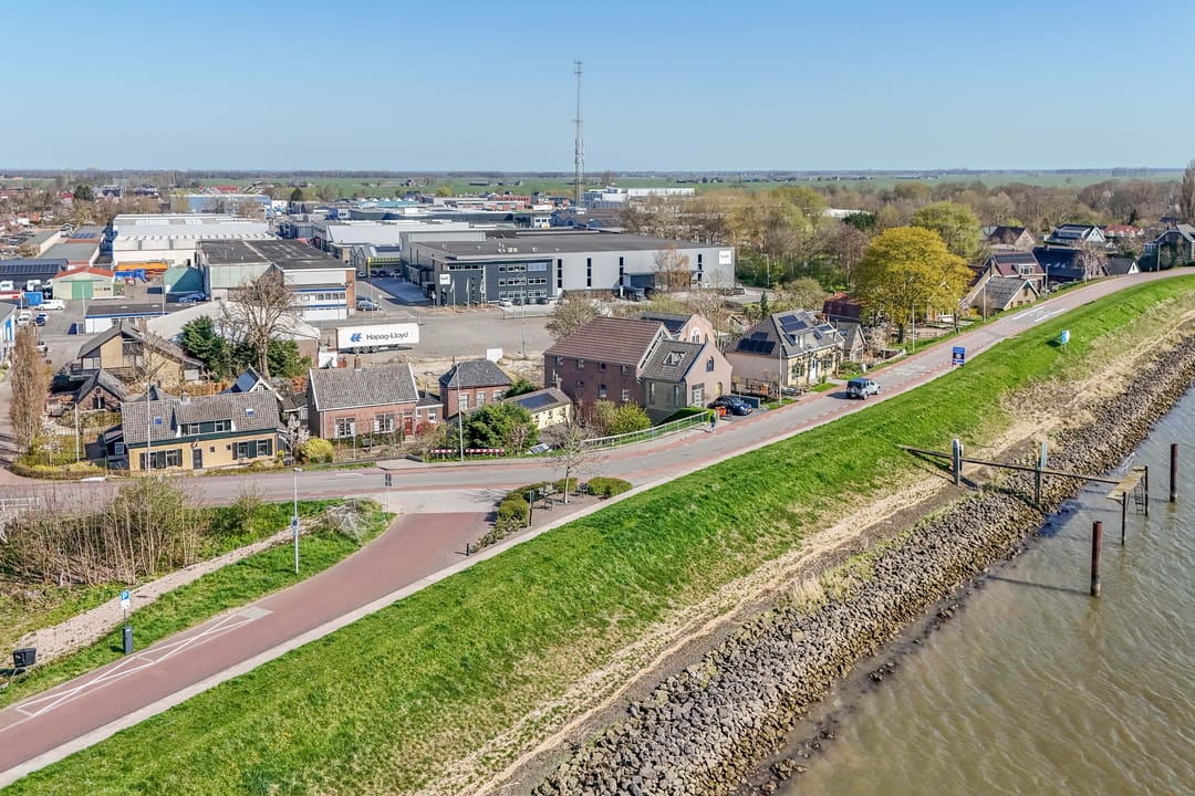 Foto 43 van Burgemeester van der Willigenstraat 6