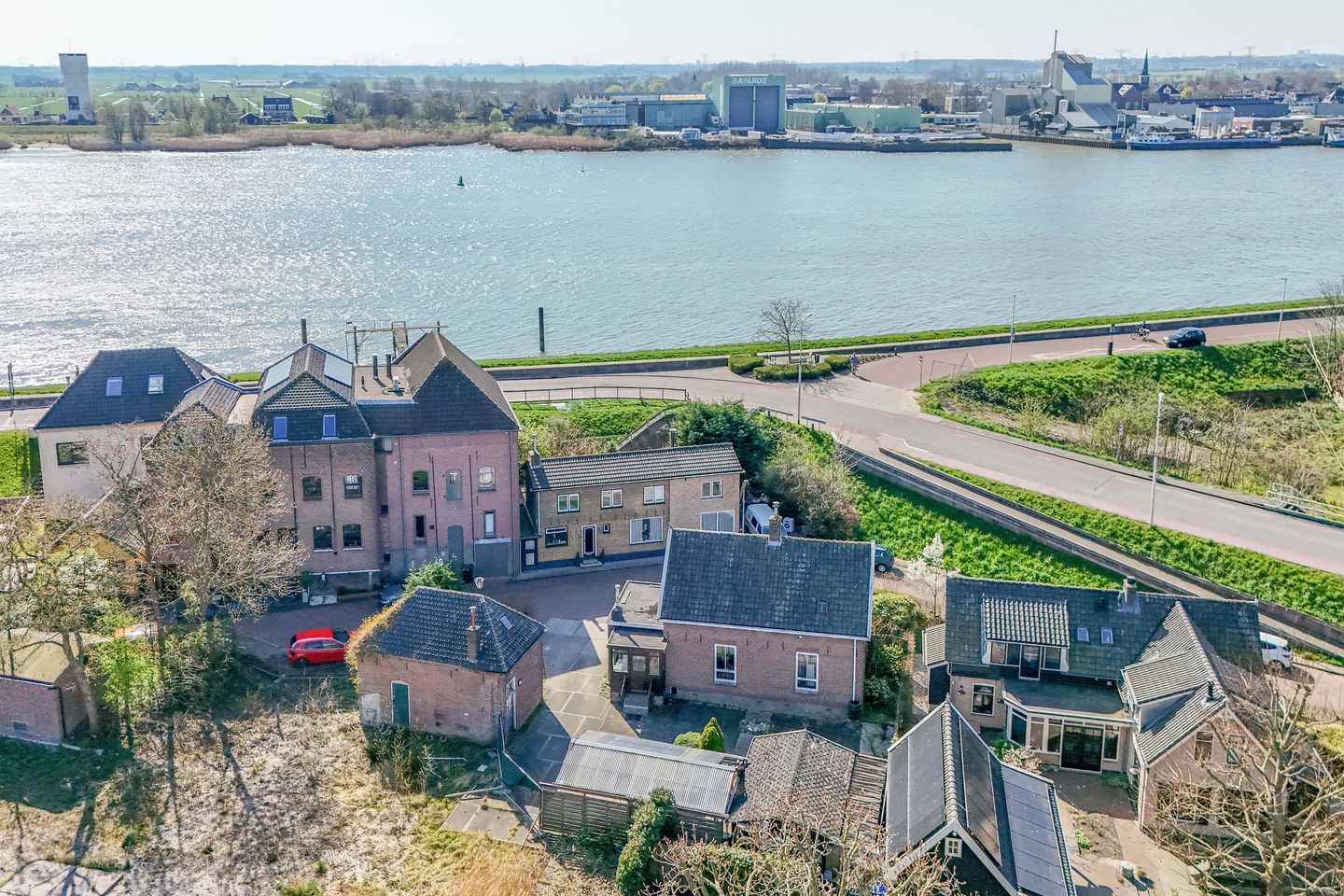 Foto 44 van Burgemeester van der Willigenstraat 6