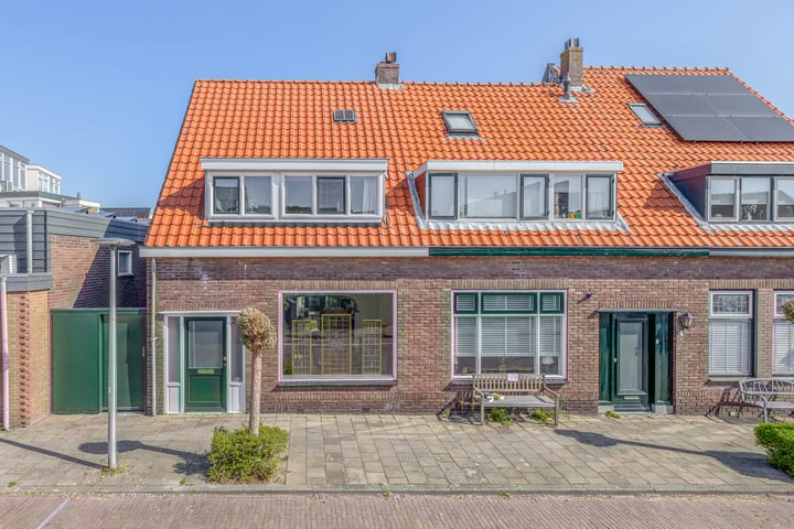 Wagendwarsstraat 2
