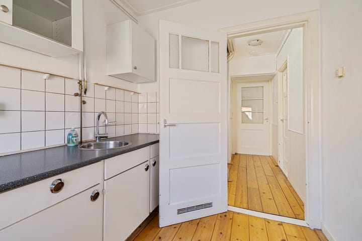 Foto 12 van Frederik Hendrikstraat 12-I