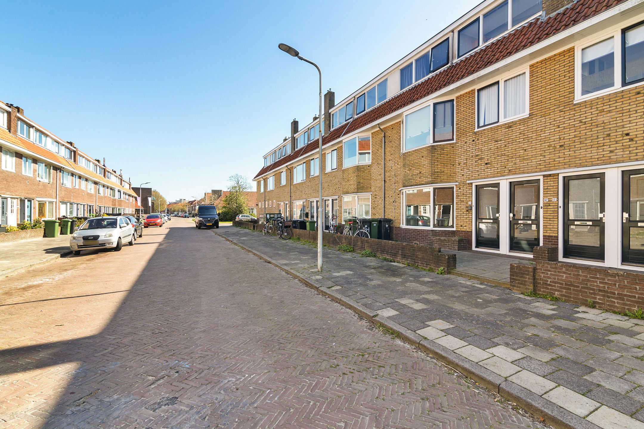 Photo 30 of Frederik Hendrikstraat 12-I