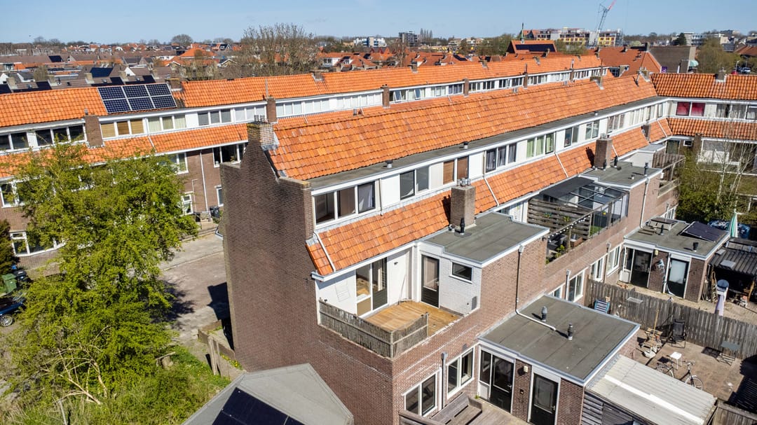 Photo 32 of Frederik Hendrikstraat 12-I