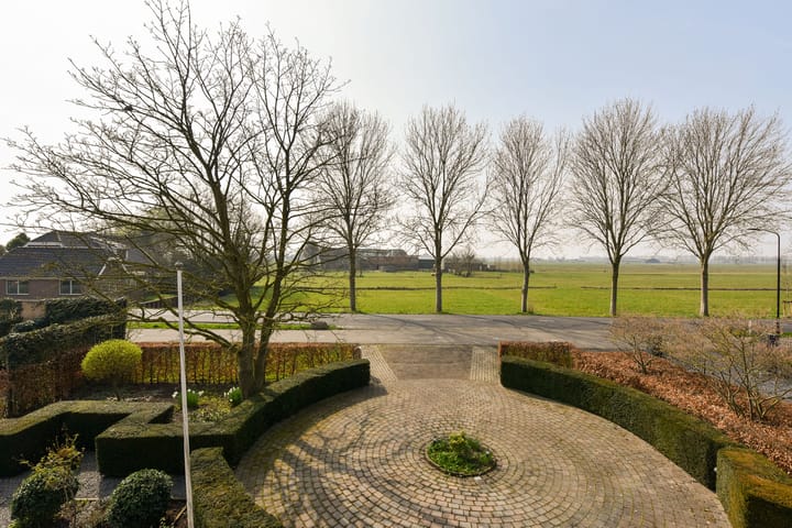 Foto 4 van Oosterlandweg 2