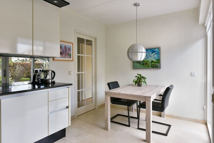 Photo 14 of Oosterlandweg 2