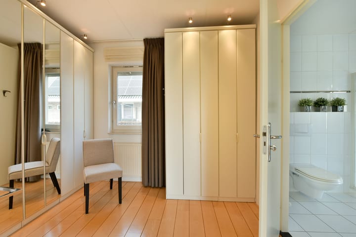 Photo 21 of Oosterlandweg 2