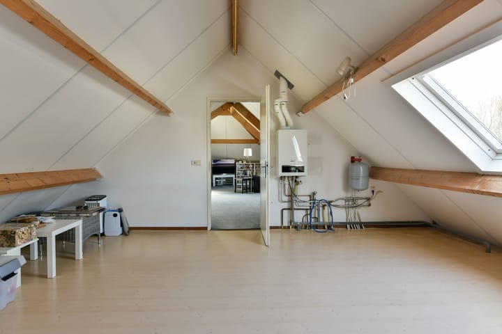 Photo 27 of Oosterlandweg 2