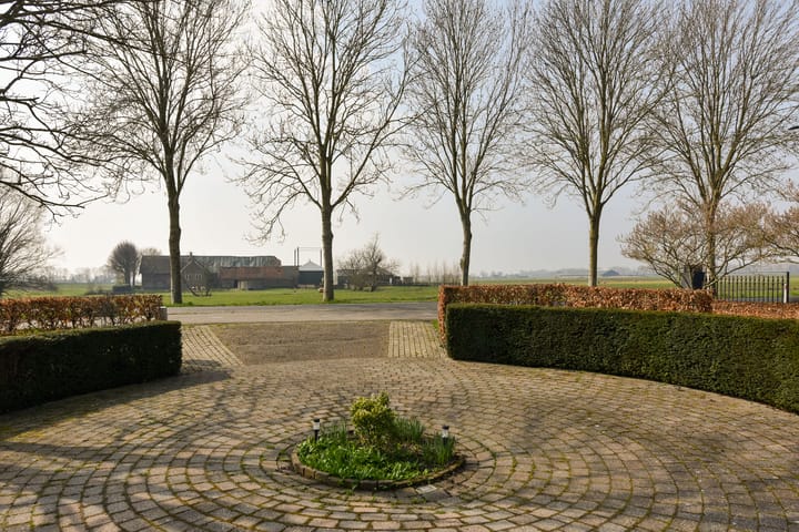 Photo 42 of Oosterlandweg 2