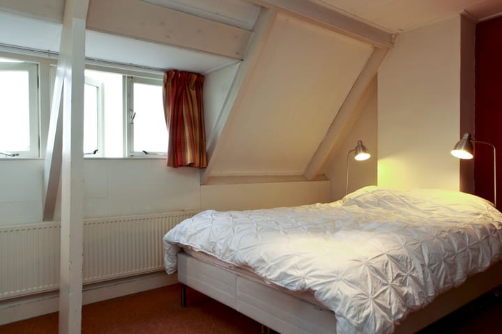 Foto 11 van Roemer Visscherplein 17