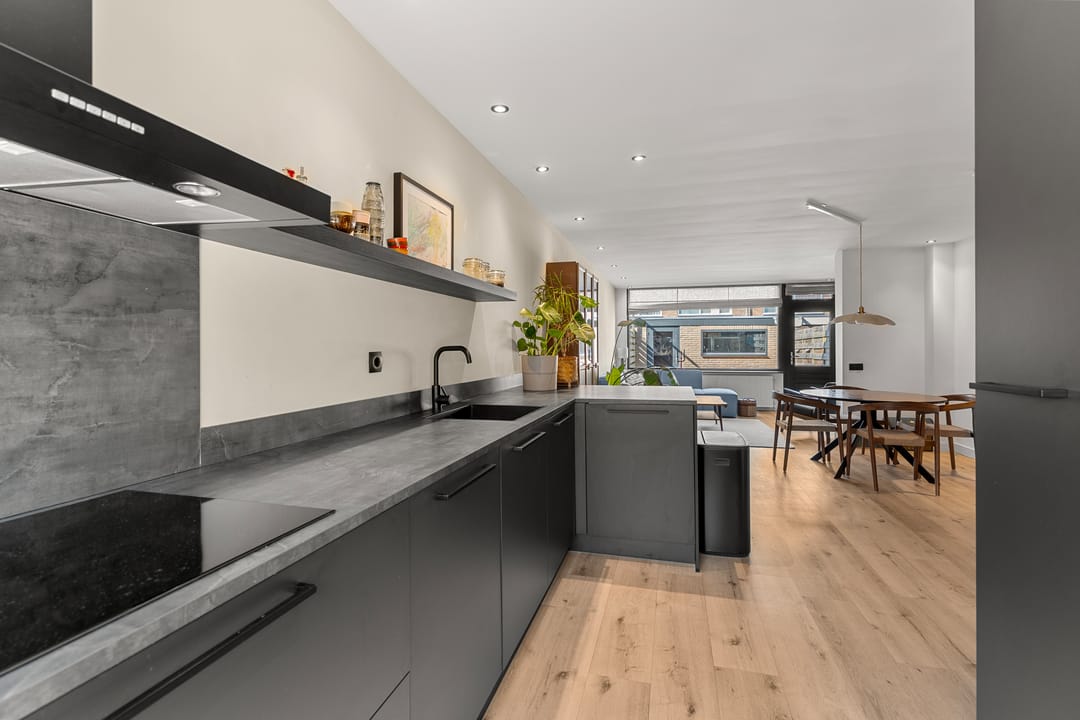 Foto 11 van Haagdoornstraat 76