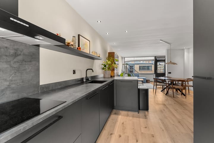 Foto 11 van Haagdoornstraat 76