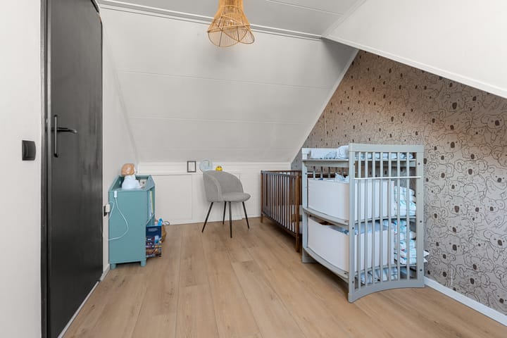 Foto 24 van Haagdoornstraat 76