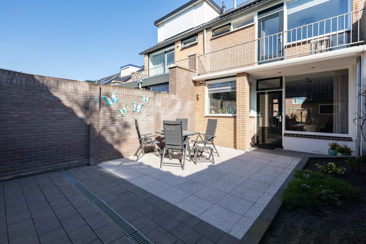 Foto 9 van van Lennepstraat 12