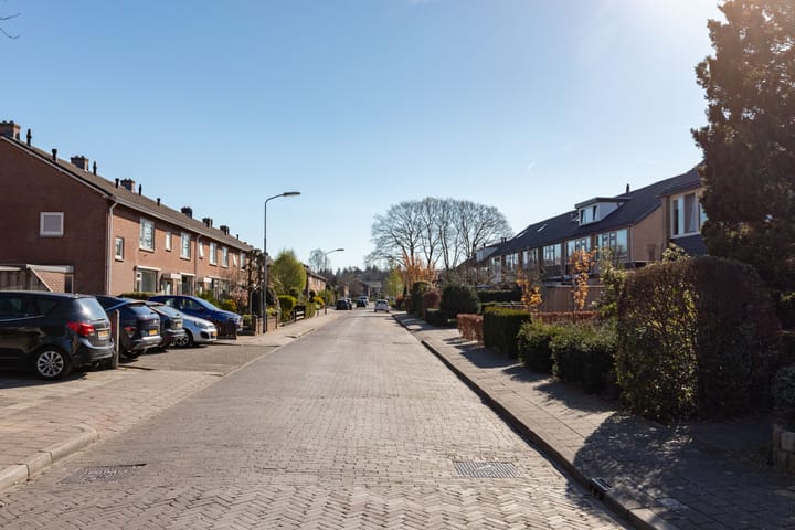 Foto 30 van van Lennepstraat 12