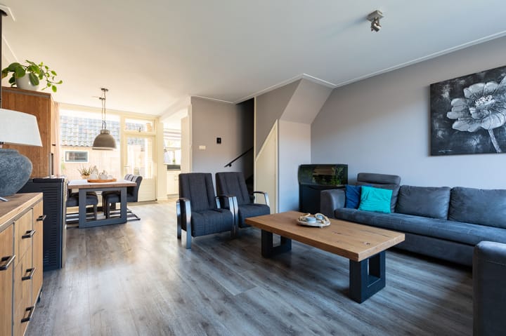 Foto 13 van van Lennepstraat 12