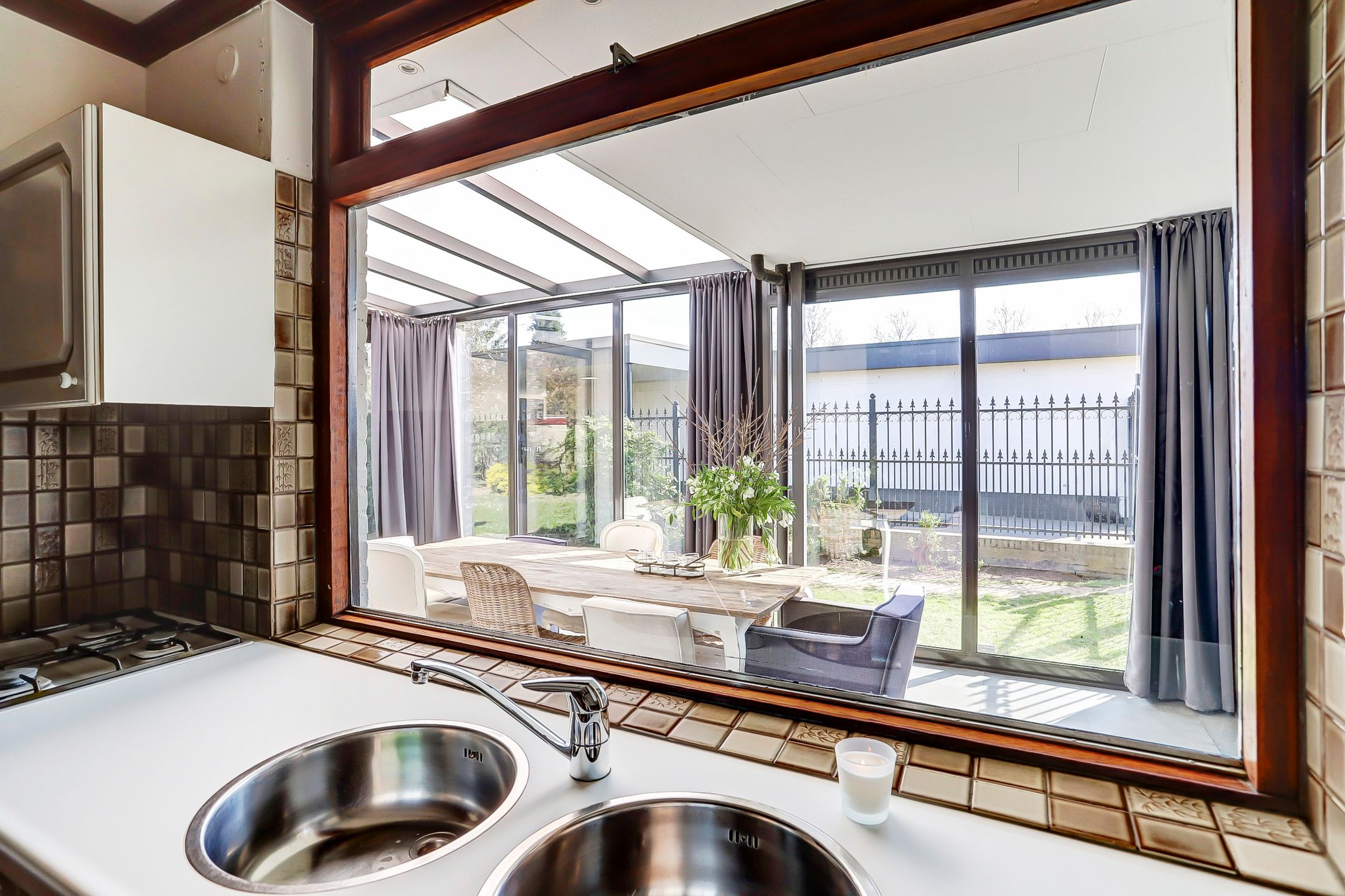 Foto 12 van John Kennedy-laan 9