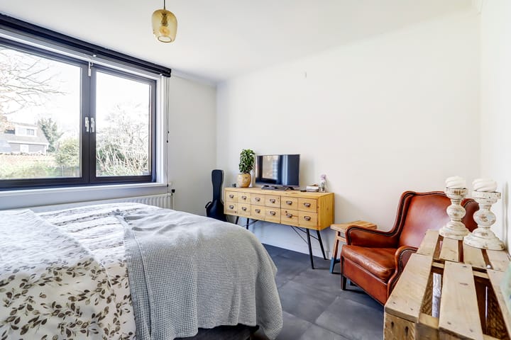 Photo 15 of John Kennedy-laan 9