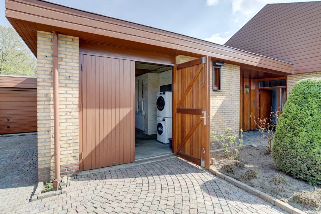 Foto 31 van John Kennedy-laan 9