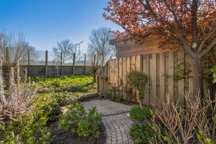 Foto 17 van Albert Schweitzerlaan 1